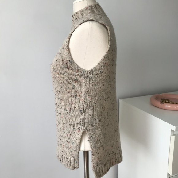 Abercrombie & Fitch Knitted Cardigan Sweater Vest - Picture 2 of 7